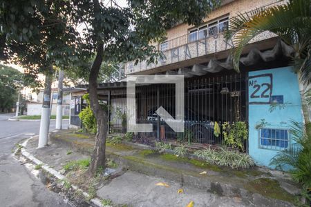 Casa à venda com 1000m², 3 quartos e 2 vagasFachada