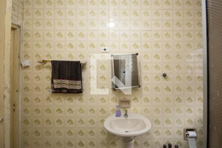 Casa à venda com 1000m², 3 quartos e 2 vagasBanheiro