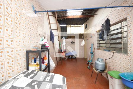 Casa à venda com 1000m², 3 quartos e 2 vagasÁrea de Serviço