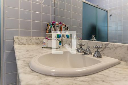 Apartamento à venda com 193m², 3 quartos e 1 vagaBanheiro Social