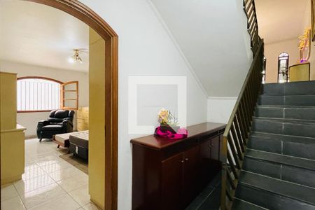 Casa à venda com 300m², 4 quartos e 6 vagasCorredor dos Dormitórios