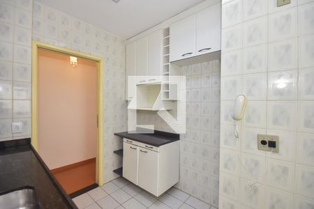 Apartamento à venda com 68m², 2 quartos e 1 vaga Apartamento à venda com 68m², 2 quartos e 1 vagaCozinha