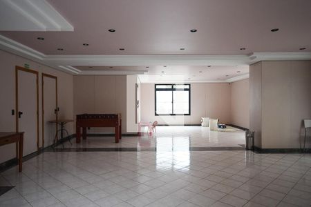 Apartamento à venda com 68m², 2 quartos e 1 vaga Apartamento à venda com 68m², 2 quartos e 1 vagaSalão de Jogos