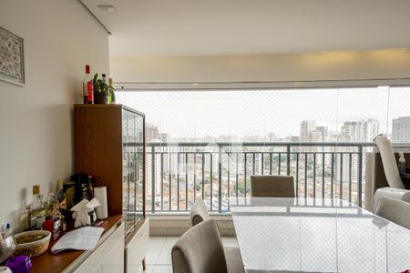 Apartamento à venda com 106m², 3 quartos e 2 vagasVista da suíte 03