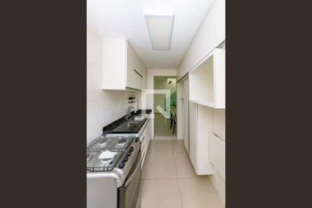 Apartamento para alugar com 116m², 2 quartos e 2 vagas Apartamento para alugar com 116m², 2 quartos e 2 vagasCozinha