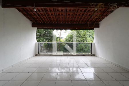 Casa à venda com 227m², 3 quartos e 3 vagasVaranda do Quarto 3