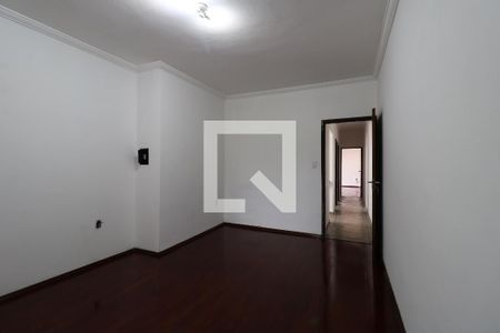 Casa à venda com 227m², 3 quartos e 3 vagasQuarto 3