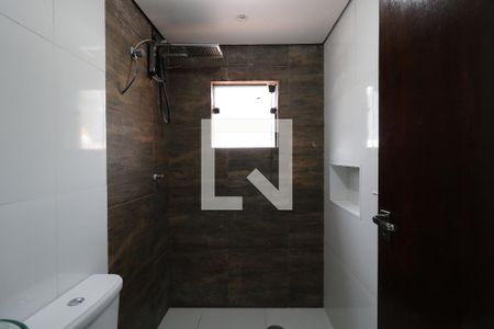 Casa à venda com 227m², 3 quartos e 3 vagasBanheiro piso superior