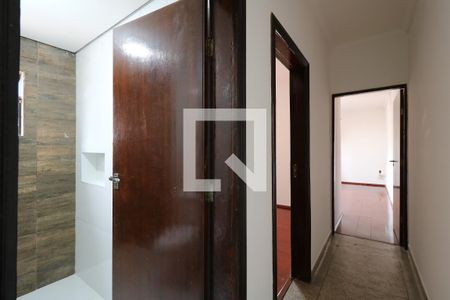 Casa à venda com 227m², 3 quartos e 3 vagasCorredor piso superior