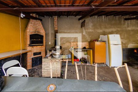 Casa à venda com 250m², 3 quartos e 8 vagasChurrasqueira