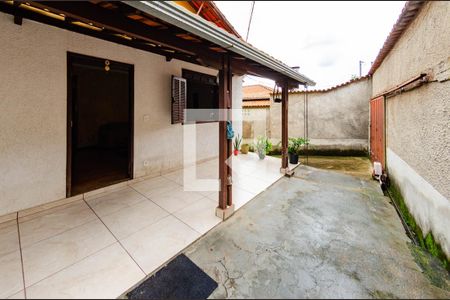 Casa à venda com 250m², 3 quartos e 8 vagasÁrea