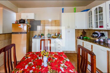 Casa à venda com 250m², 3 quartos e 8 vagasCozinha