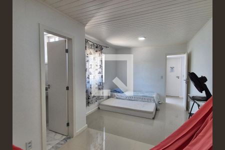 Casa para alugar com 240m², 3 quartos e 2 vagas Casa para alugar com 240m², 3 quartos e 2 vagasSuite 1