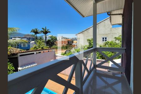 Casa para alugar com 240m², 3 quartos e 2 vagas Casa para alugar com 240m², 3 quartos e 2 vagasSuite 2 - varanda