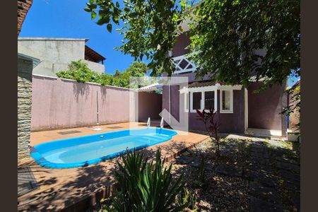 Casa para alugar com 240m², 3 quartos e 2 vagas Casa para alugar com 240m², 3 quartos e 2 vagasÁrea externa