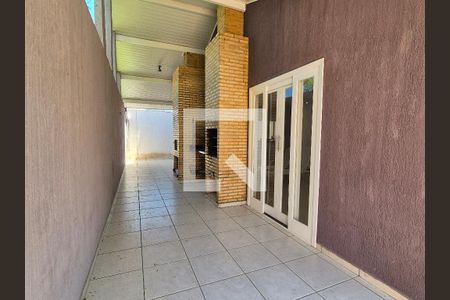 Casa para alugar com 240m², 3 quartos e 2 vagas Casa para alugar com 240m², 3 quartos e 2 vagasVaranda gourmet