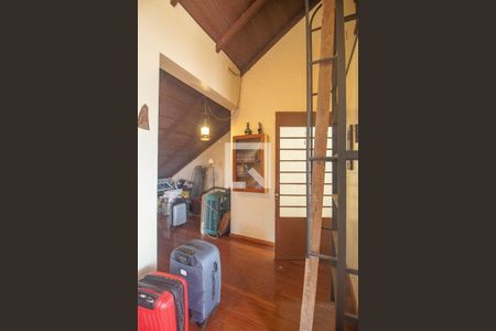 Casa à venda com 484m², 4 quartos e 5 vagasSala 2