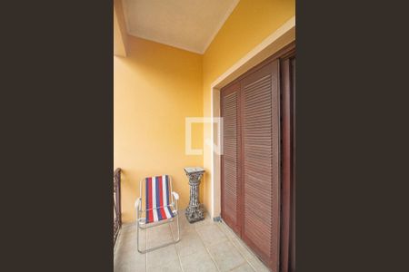 Casa à venda com 484m², 4 quartos e 5 vagasVaranda