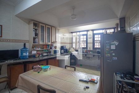 Casa à venda com 484m², 4 quartos e 5 vagasCozinha