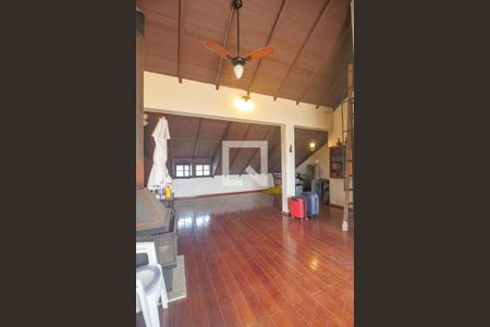 Casa à venda com 484m², 4 quartos e 5 vagasSala 2