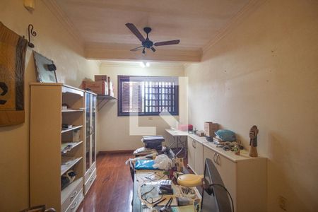 Casa à venda com 484m², 4 quartos e 5 vagasQuarto 2