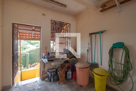 Casa à venda com 484m², 4 quartos e 5 vagasÁrea de Serviço