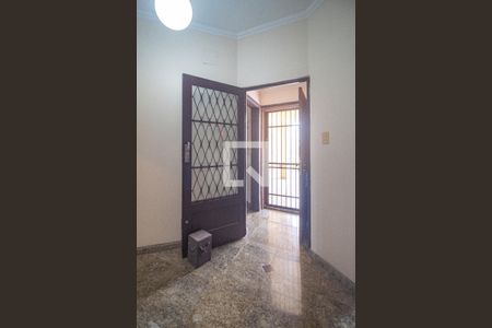 Casa à venda com 484m², 4 quartos e 5 vagasHall de entrada