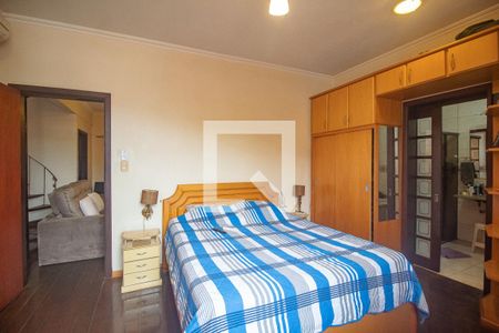 Casa à venda com 484m², 4 quartos e 5 vagasSuite