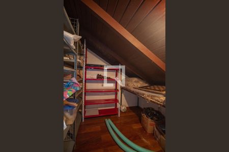 Casa à venda com 484m², 4 quartos e 5 vagasÁrea comum