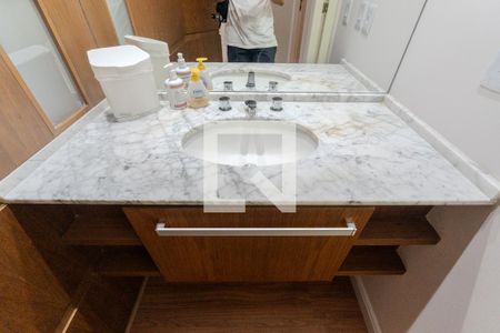 Apartamento para alugar com 53m², 2 quartos e 1 vaga Apartamento para alugar com 53m², 2 quartos e 1 vagaBanheiro