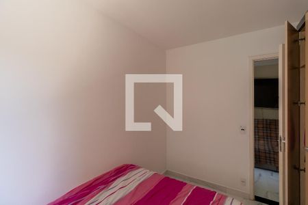 Quarto de apartamento para alugar com 2 quartos, 54m² em Vila Nova Curuca, São Paulo