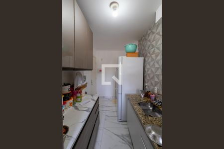 Apartamento para alugar com 54m², 2 quartos e sem vaga Apartamento para alugar com 54m², 2 quartos e sem vagaCozinha e Área de Serviço