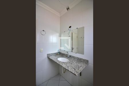 Casa à venda com 201m², 3 quartos e 2 vagasQuarto 2 - Suíte Banheiro 