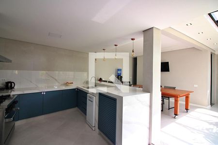 Casa à venda com 201m², 3 quartos e 2 vagasCozinha 