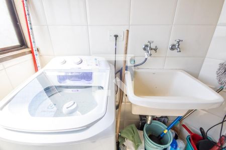 Apartamento para alugar com 62m², 2 quartos e 1 vaga Apartamento para alugar com 62m², 2 quartos e 1 vagaÁrea de Serviço