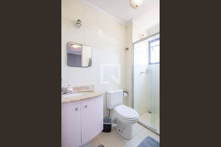 Apartamento para alugar com 62m², 2 quartos e 1 vaga Apartamento para alugar com 62m², 2 quartos e 1 vagaBanheiro da Suíte