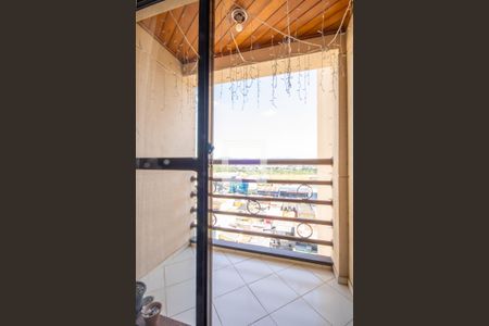 Sacada de apartamento para alugar com 2 quartos, 62m² em Km 18, Osasco