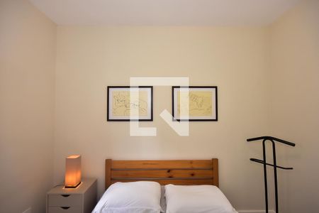 Apartamento à venda com 110m², 3 quartos e 2 vagasQuarto 2