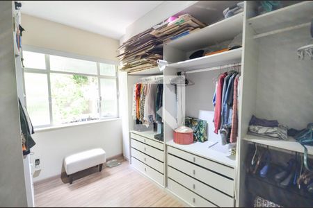 Apartamento à venda com 140m², 2 quartos e 2 vagasCloset da Suíte 2