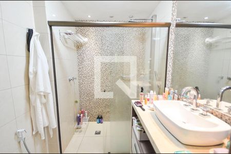 Apartamento à venda com 140m², 2 quartos e 2 vagasBanheiro da Suíte 2