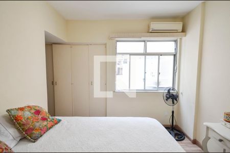 Apartamento à venda com 140m², 2 quartos e 2 vagasSuíte 1