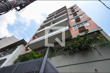 Apartamento à venda com 140m², 2 quartos e 2 vagasFachada