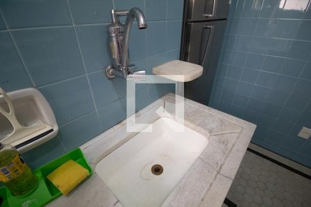 Apartamento à venda com 80m², 2 quartos e sem vaga Apartamento à venda com 80m², 2 quartos e sem vagaCozinha - torneira da pia