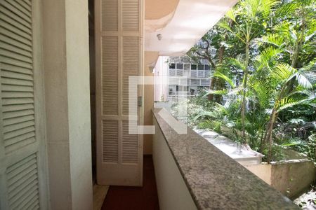 Apartamento à venda com 80m², 2 quartos e sem vaga Apartamento à venda com 80m², 2 quartos e sem vagaVaranda da Sala