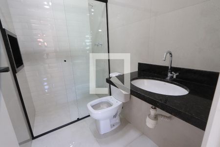 Casa à venda com 144m², 2 quartos e 3 vagasBanheiro da Suíte 2