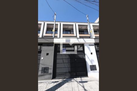 Casa à venda com 144m², 2 quartos e 3 vagasFachada