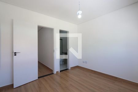 Casa à venda com 144m², 2 quartos e 3 vagasSuíte 2