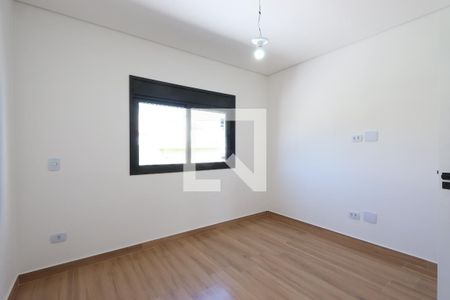 Casa à venda com 144m², 2 quartos e 3 vagasSuíte 2