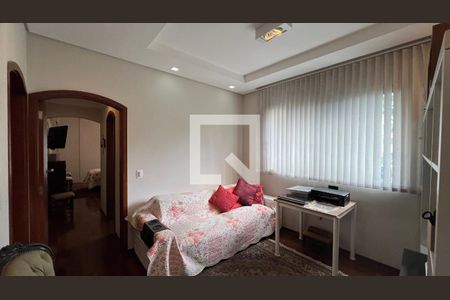 Apartamento à venda com 176m², 3 quartos e 2 vagasLiving