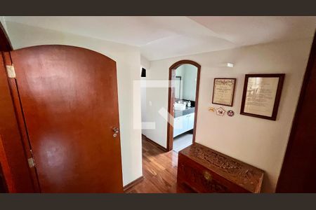 Apartamento à venda com 176m², 3 quartos e 2 vagasCorredor